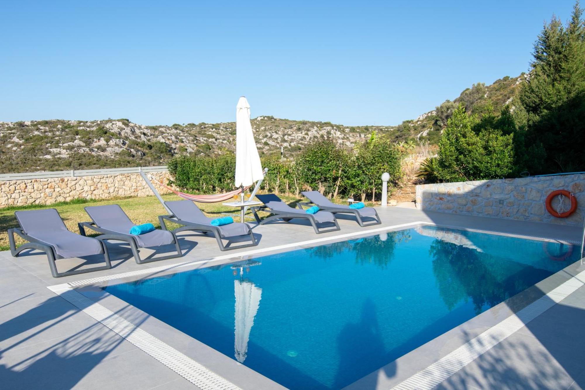 คาทาคิส วิลลา Villa Agios Onoufrios ภายนอก รูปภาพ