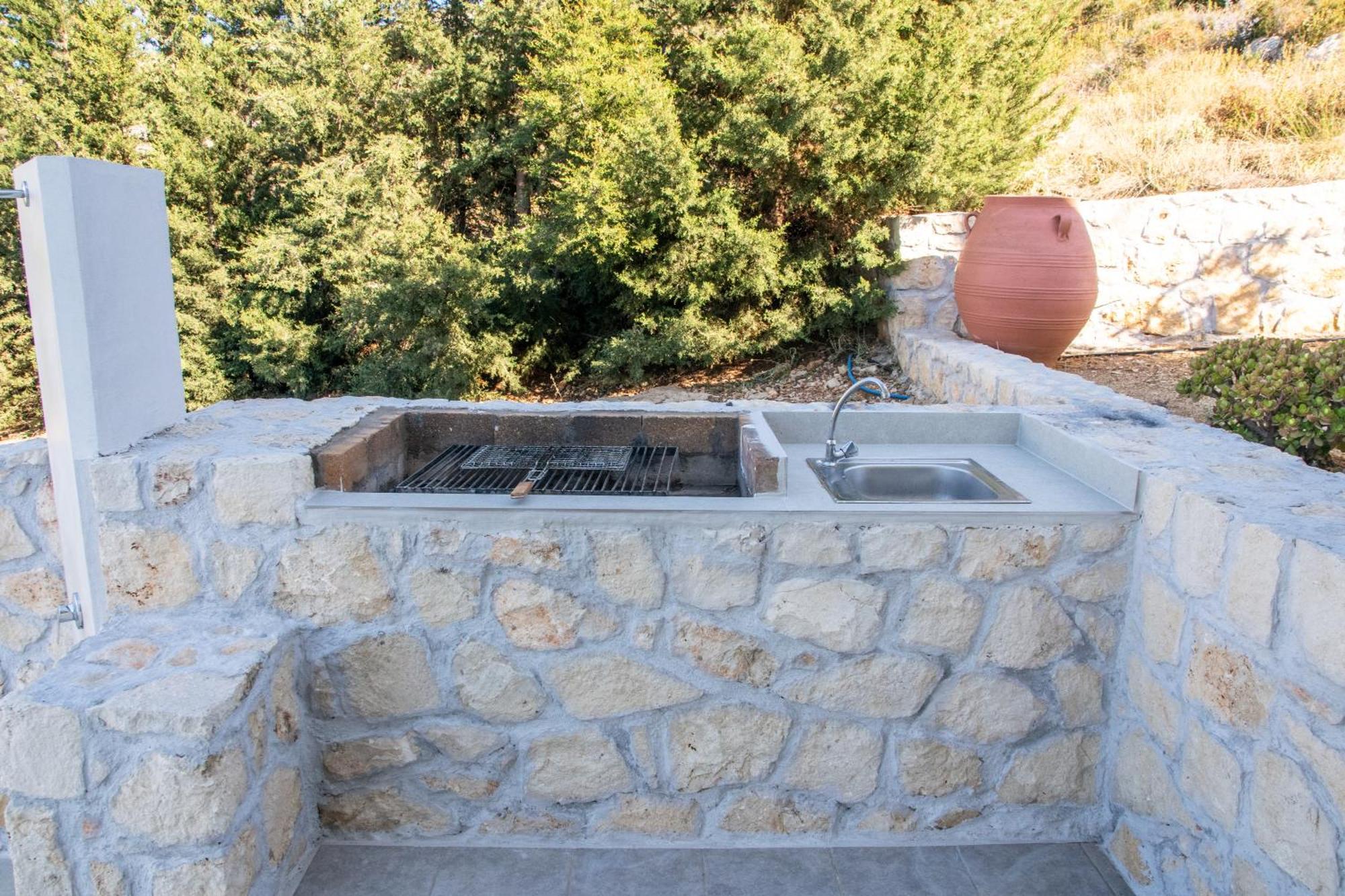 คาทาคิส วิลลา Villa Agios Onoufrios ภายนอก รูปภาพ