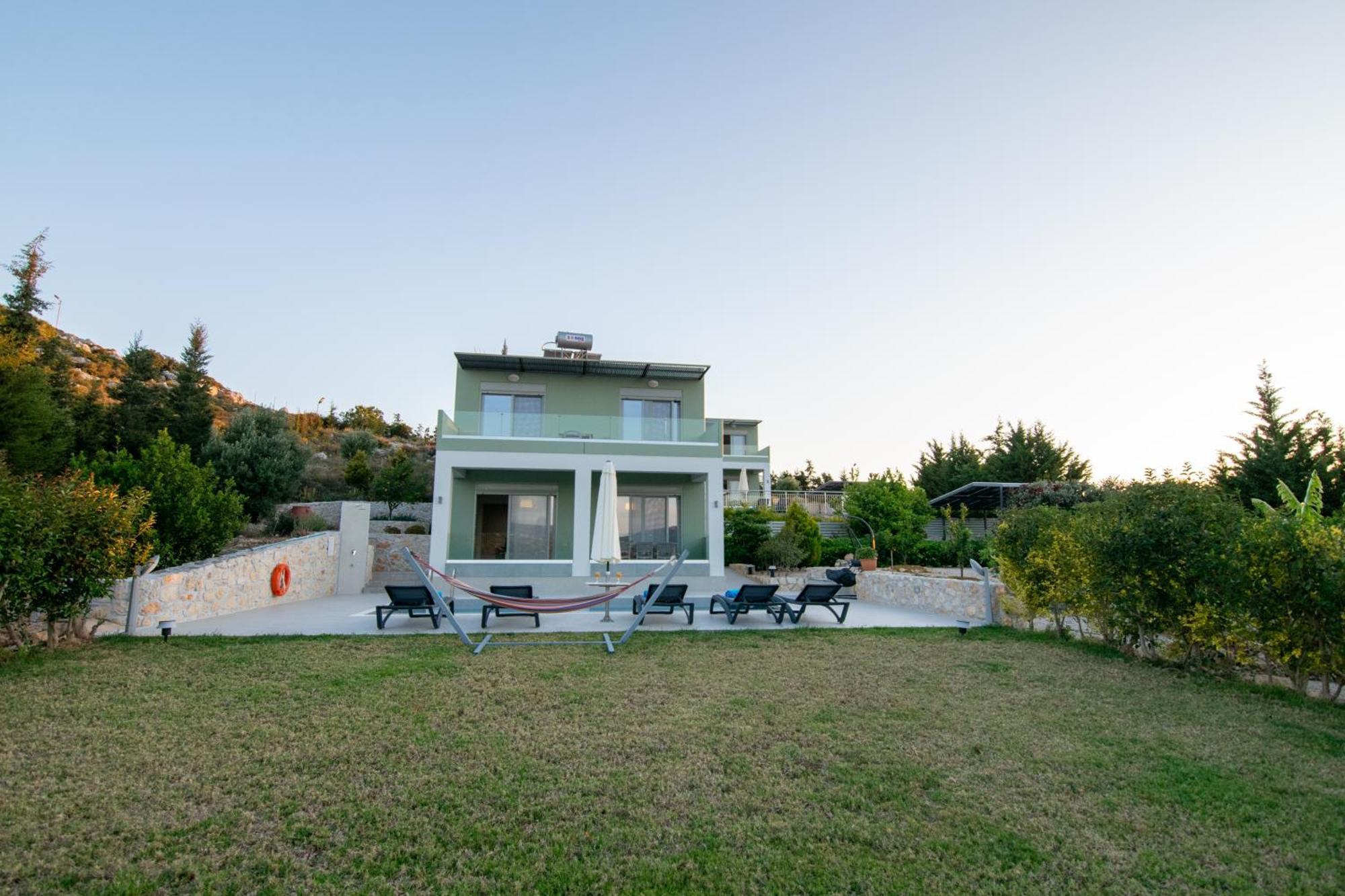 คาทาคิส วิลลา Villa Agios Onoufrios ภายนอก รูปภาพ